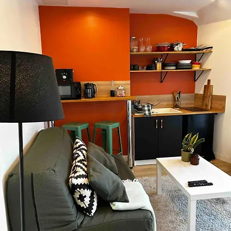 La Maison Au Fond Du Jardin - Proche Centre Le Mans