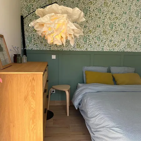 La Maison Au Fond Du Jardin - Proche Centre