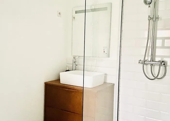 La Maison Au Fond Du Jardin - Proche Centre Le Mans