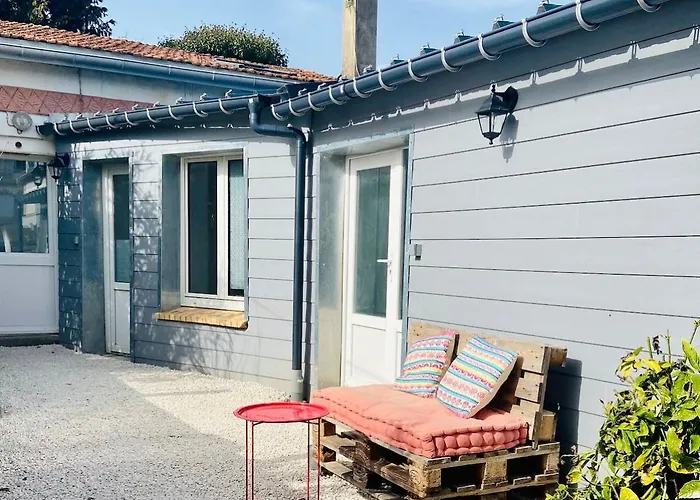 Nyaraló La Maison Au Fond Du Jardin - Proche Centre